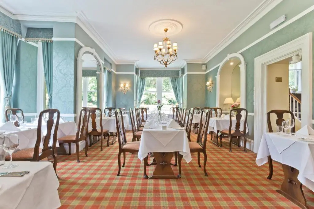Bridge Hotel