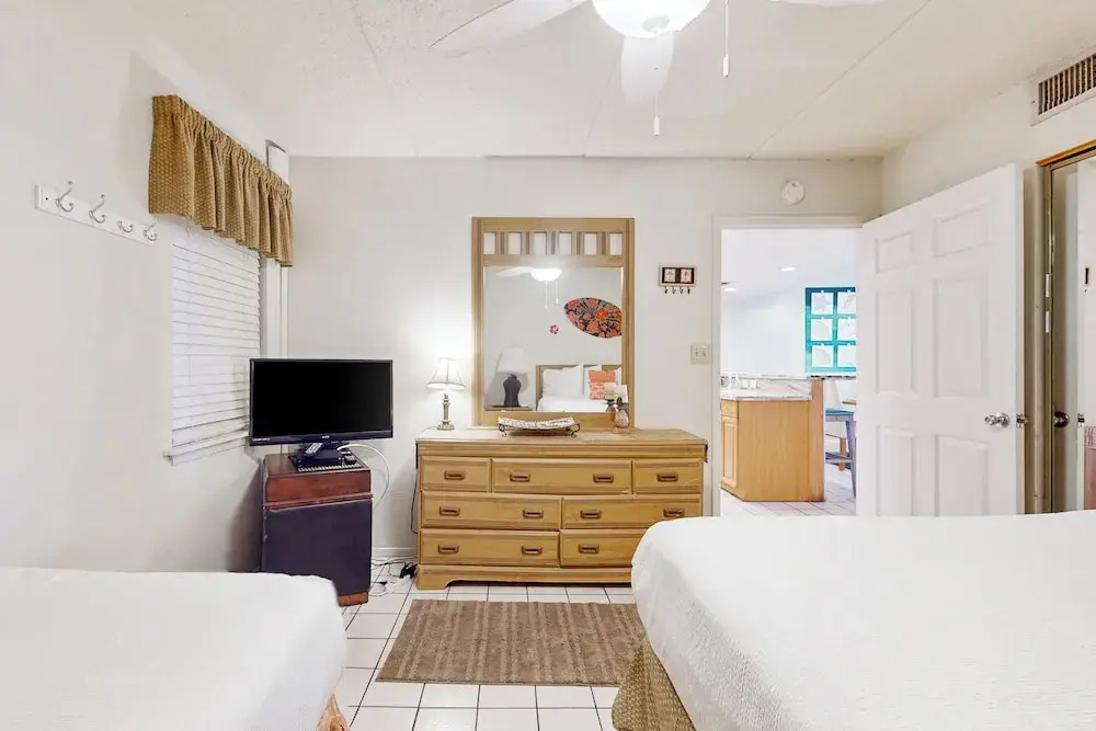 Oceanfront 1st-floor Condo on Spi: Patio & Pool