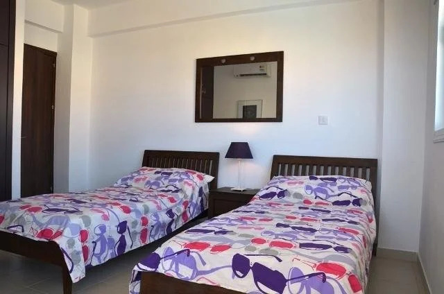 Poppy Suite