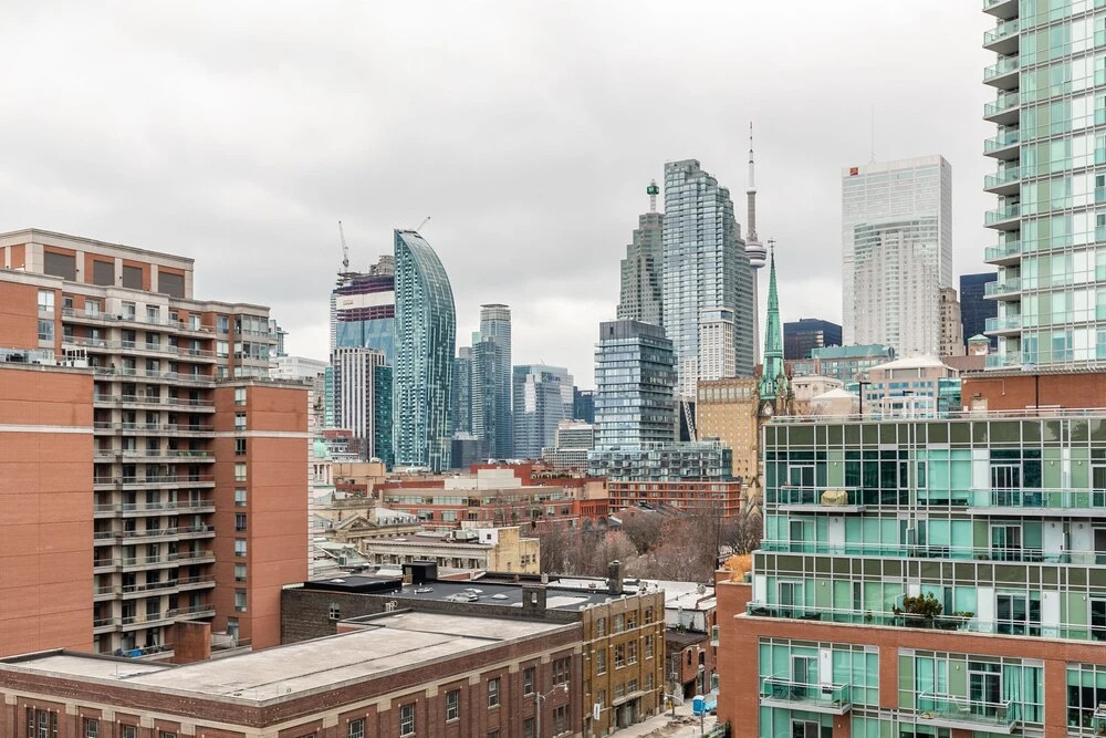 Stylish 1BR Condo Trendy King East