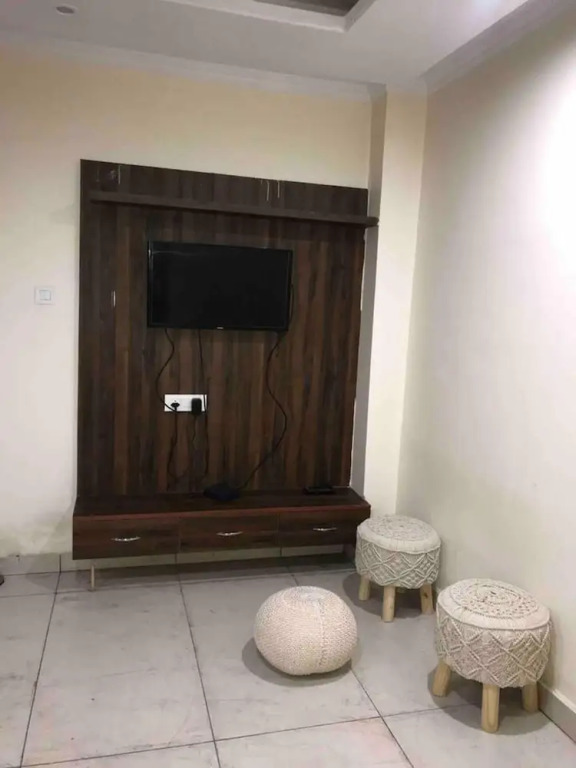 Cozy Solan Apartment With Stunning Views