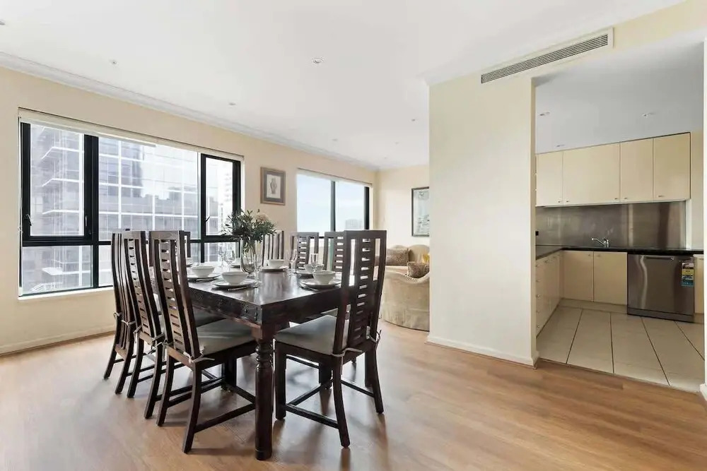 Stylish & Cozy 4BR Retreat With Free Parking