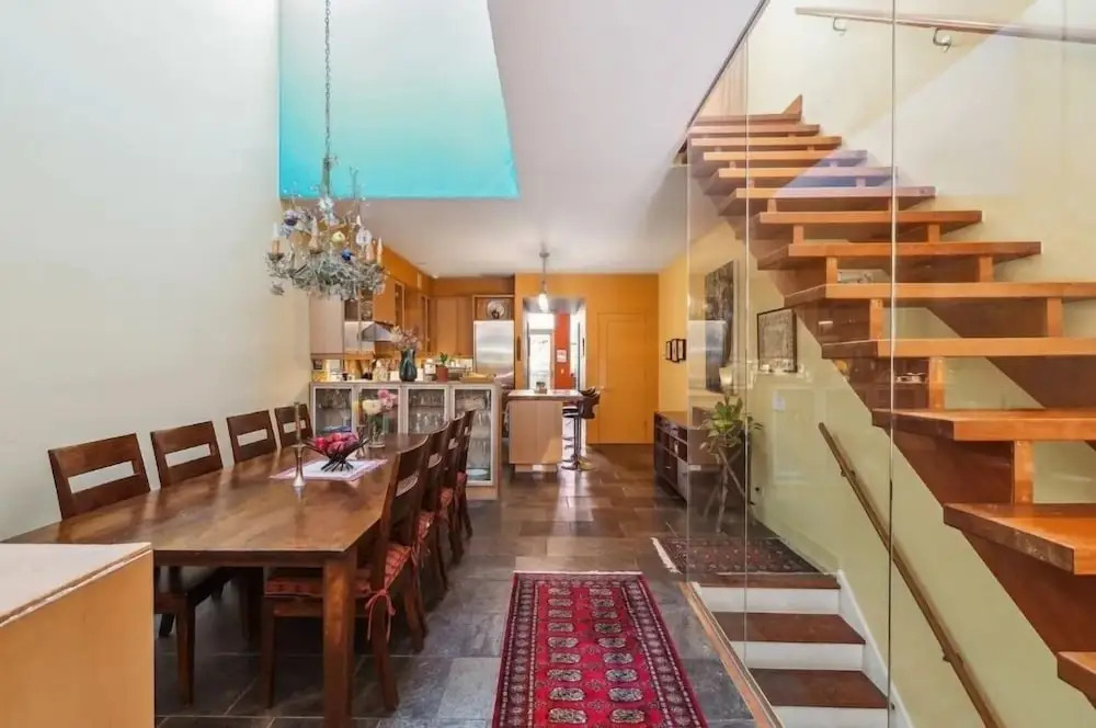 Surprisingly Unique 2br Urban Oasis W/ Sauna In Ny 2 Bedroom Home