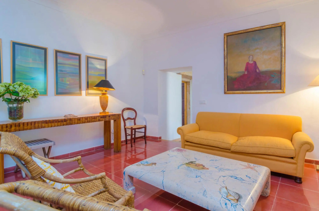 GRAN LLOMBARDS - Villa with private pool in Es Llombards (Santanyí). Free WiFi