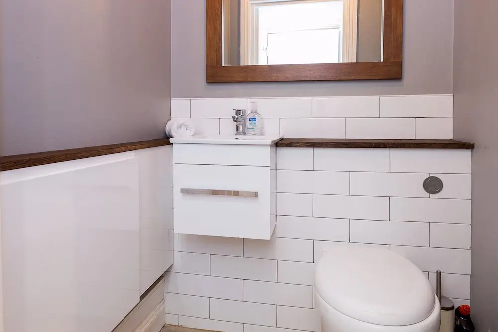Converted Church Home with Parking, Sleeps 6