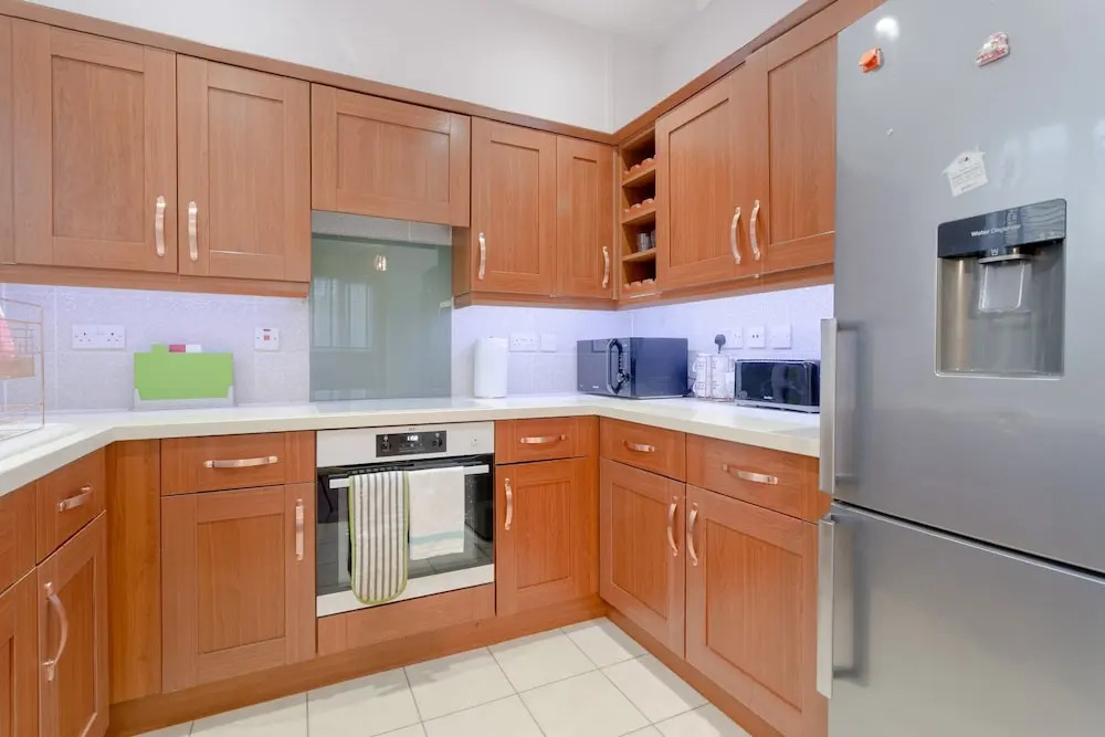 Refurbished 2 Bedroom Flat in Haggerston