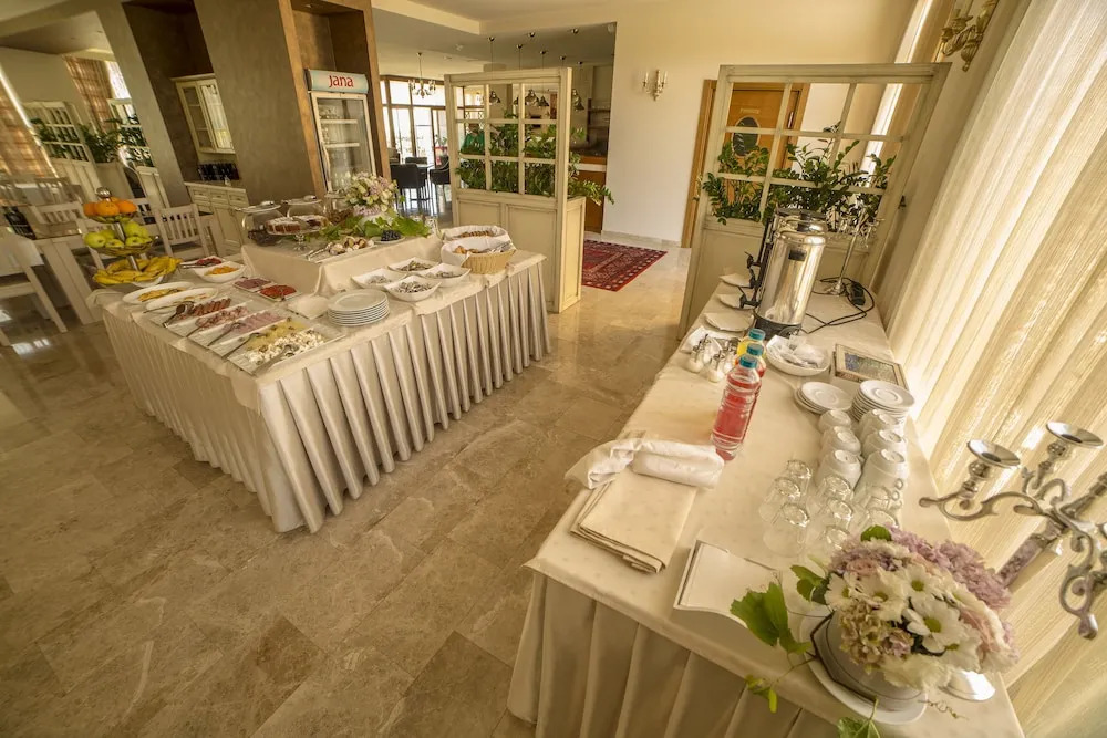 Hotel Quercus