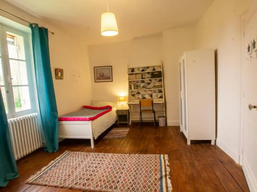 Gîte Annesse-et-Beaulieu, 3 pièces, 4 personnes - FR-1-616-192