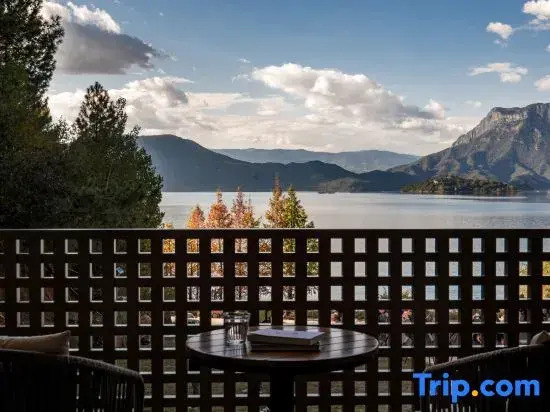 Lugu Lake Manchen Vacation Homestay