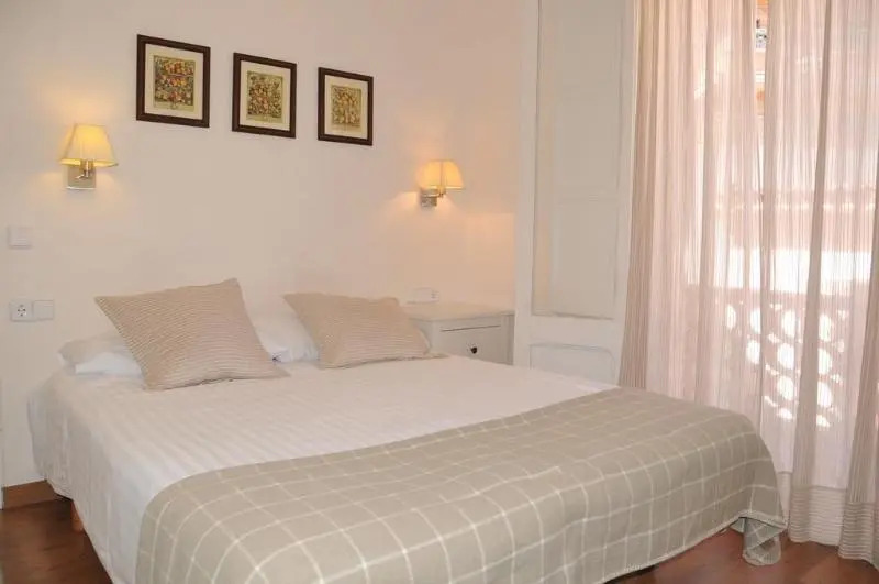 Tibidabo Apartments