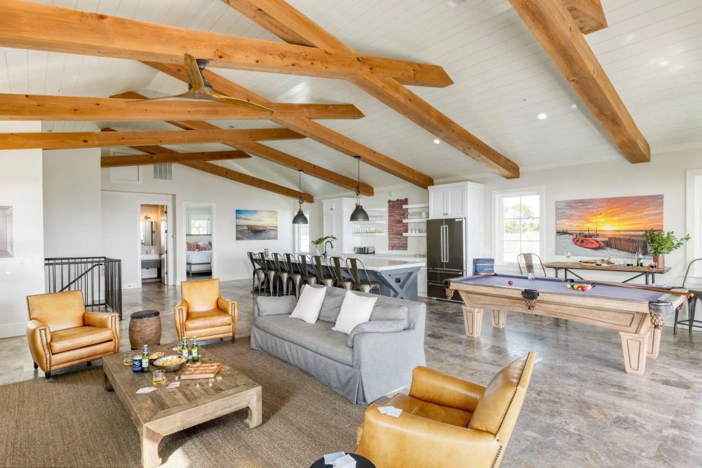 Sleeps 24! Priv Beach Boardwalk, Free Pool Heat, Ocean View 24 Bradley Cir by Avantstay