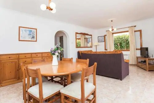 Villa Angel Luis by Villa Plus