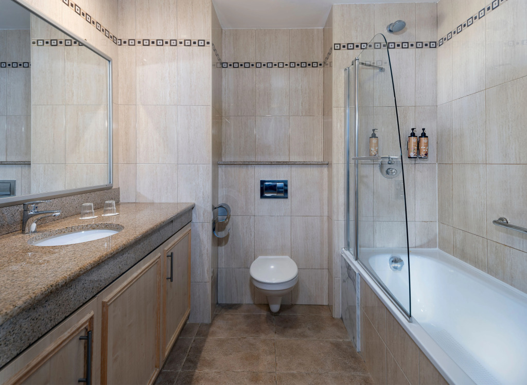 Diamond Coast Hotel