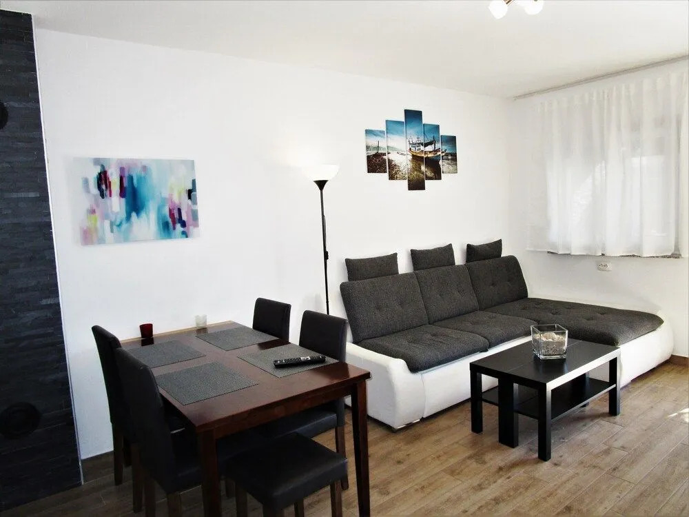Apartment House