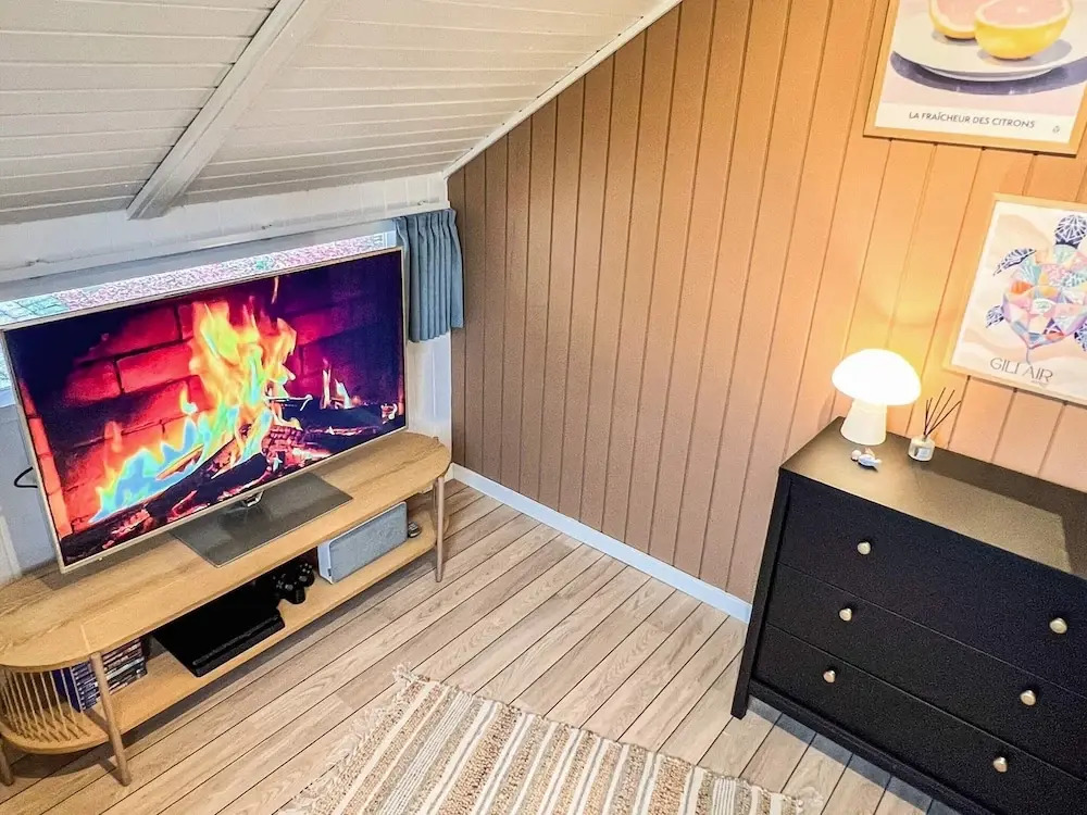 6 Person Holiday Home in Vaeggerlose