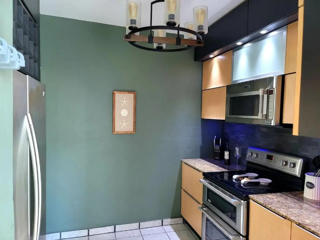 Modern condo in Ashford Condado beach San Juan Puerto Rico and near Placita