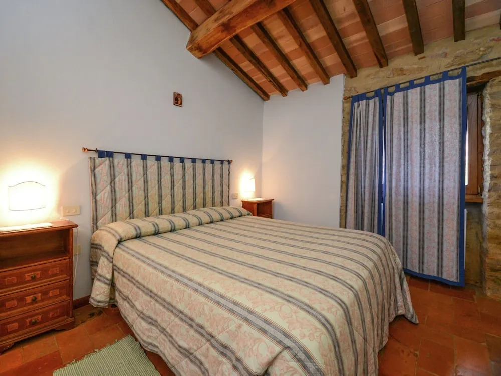 Modern Holiday Home in Monte Santa Maria Tiberina