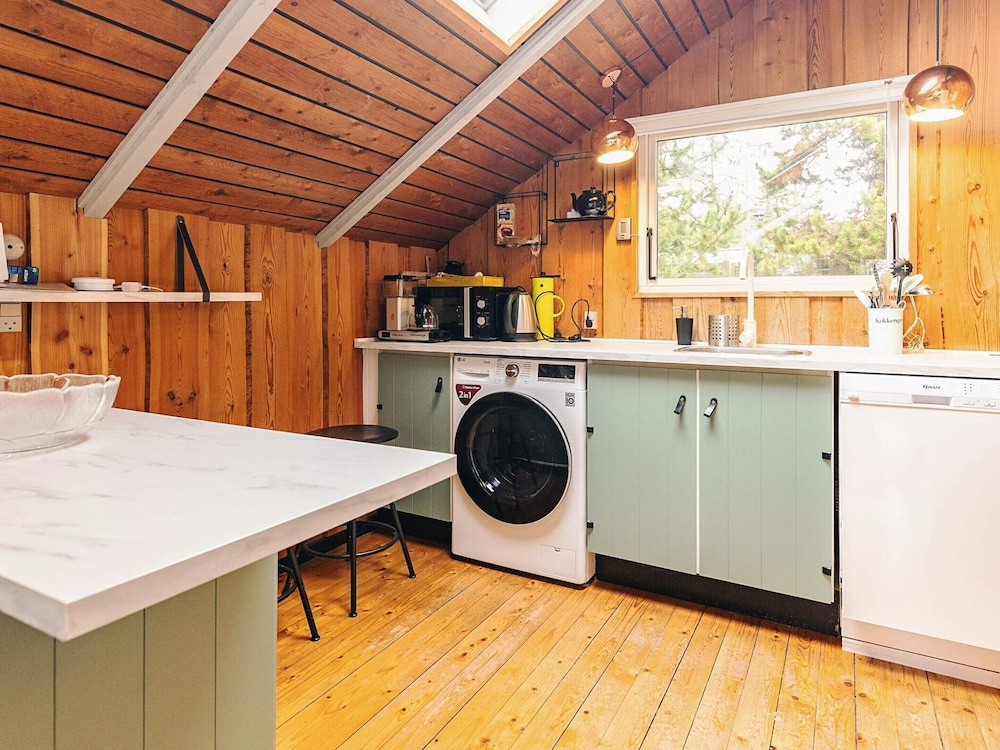 4 Person Holiday Home in Vaeggerlose