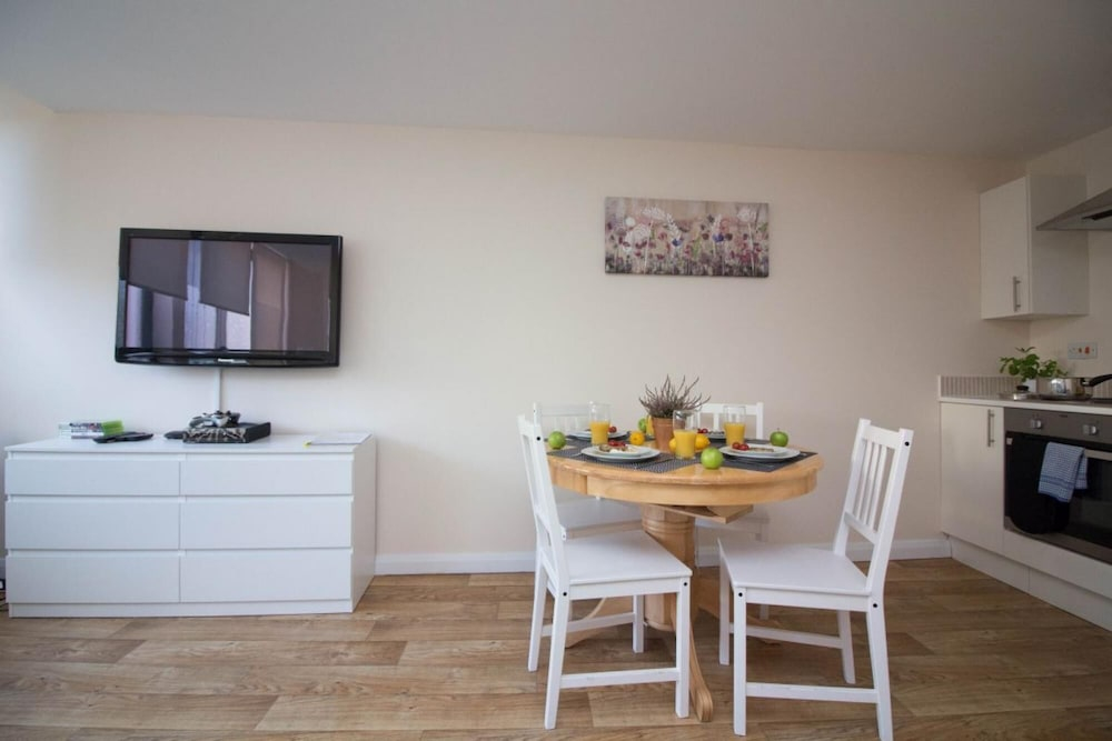 Castle Point Apartments Southampton Premier Lodge