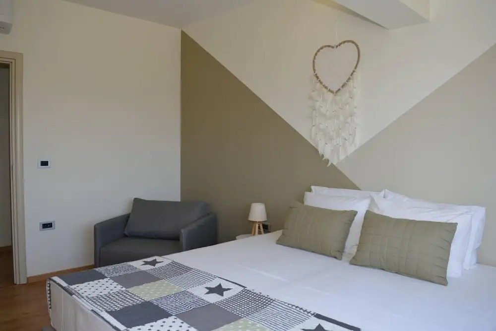 Home21-elegant Spacious Villa-5 min From the Beach