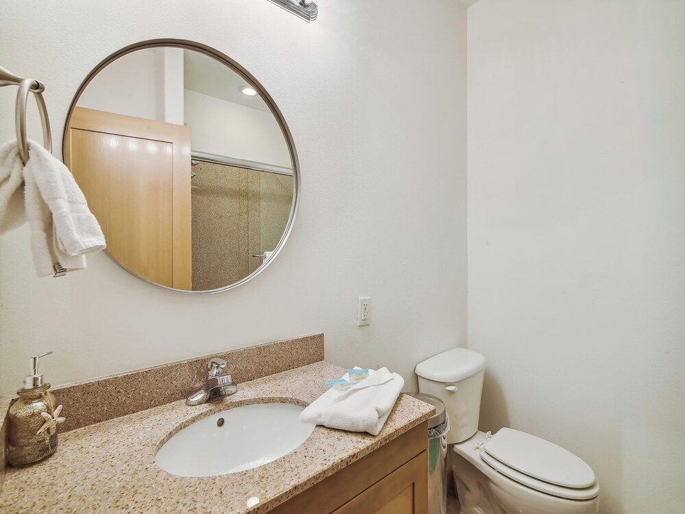 Ocean Grove 704-Ocean View by Ryson Vacation Rentals