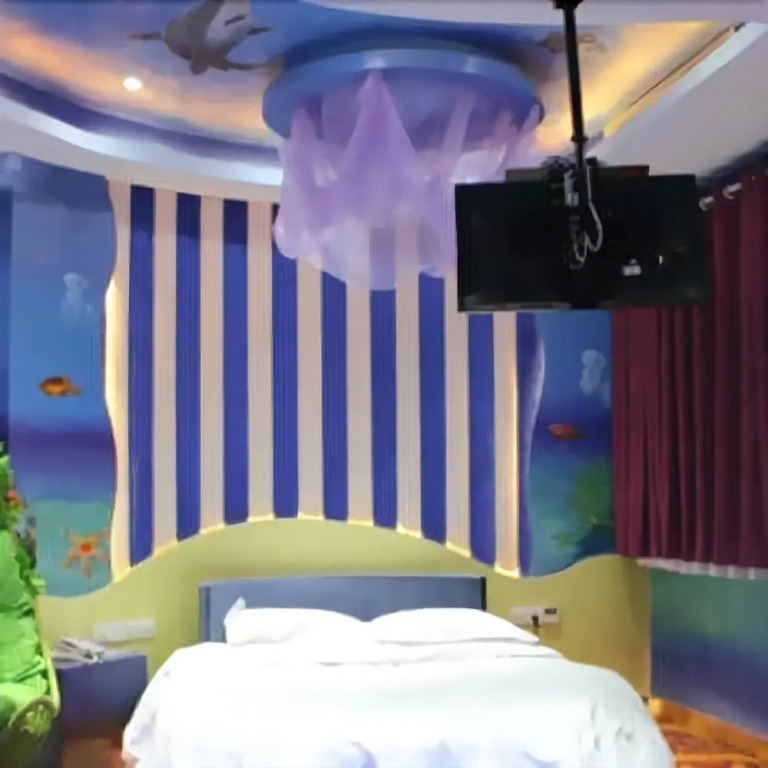 Yueliangwan Hotel