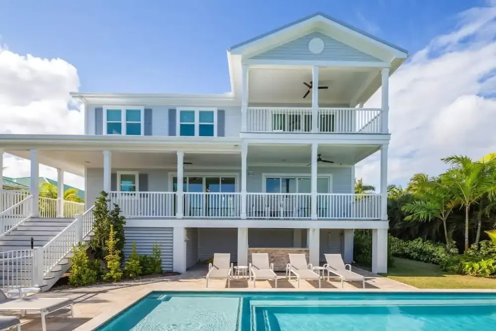 Evershore House Pool Parking Dock