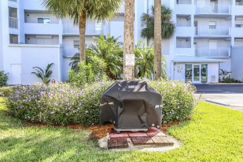Royal Pelican Condominiums