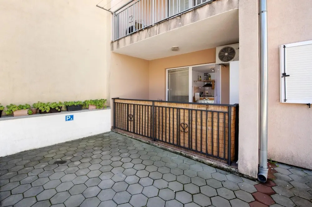 Ita 1 in Rovinj With 1 Bedrooms and 1 Bathrooms