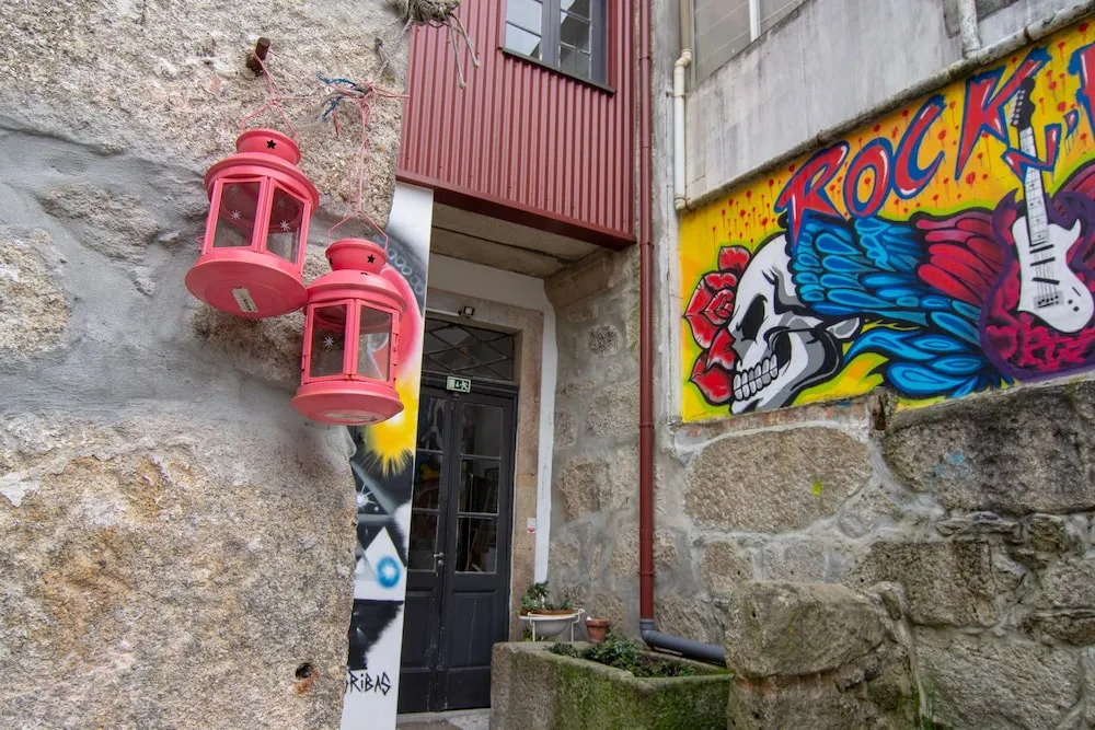 Rock n Porto Hostel