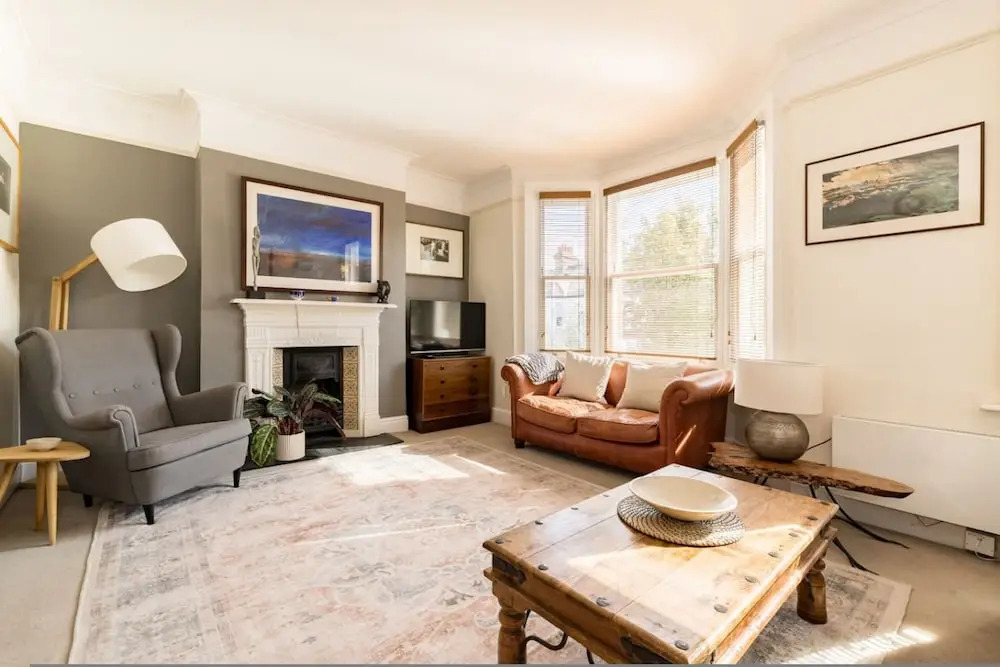 Elephant Oxpecker 2 Bedrooms in Fulham