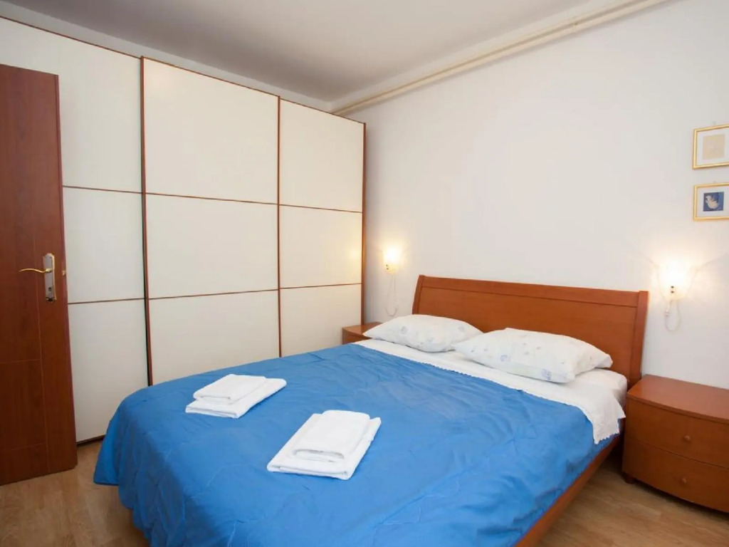 Apartments & Rooms Dekanic