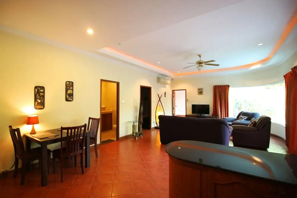 Cosy Beach Pool Villa By Pattaya Sunny Rentals