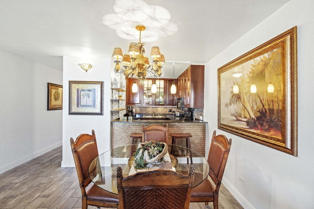 Discover Kamaole Sands 5-414: Penthouse Perfection W/split AC, Ocean View, Wi-fi