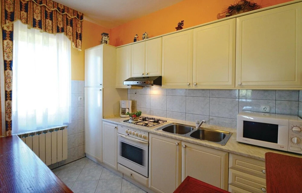 Awesome Home in Labin With Wifi and 3 Bedrooms