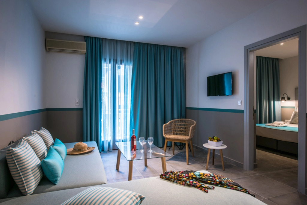 Solimar Turquoise