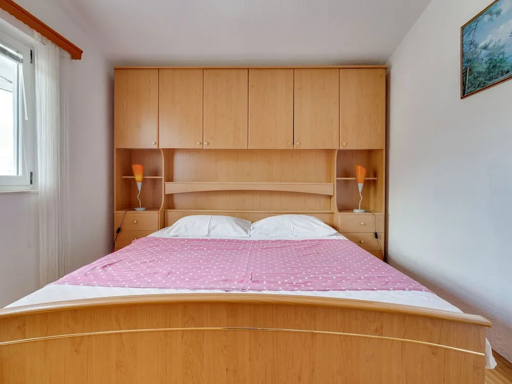 Apartment Lucija near Trogir