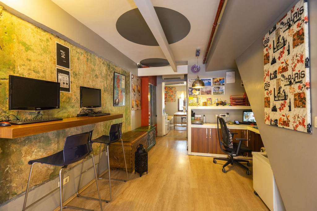 Taksim Alya Suites