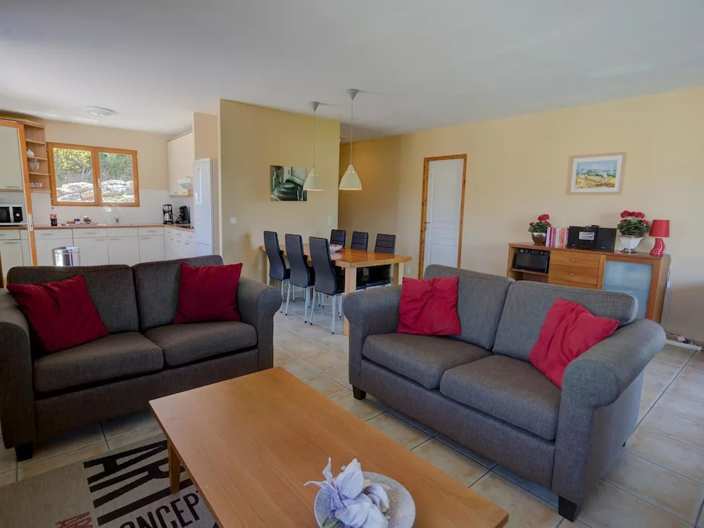 Villa Near Carcassonne With Heated Pool