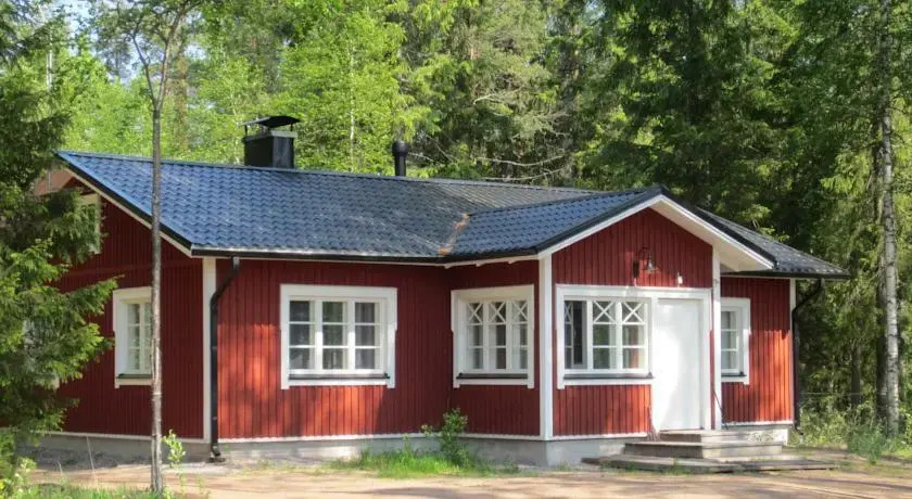 LomaLeivon Mökit