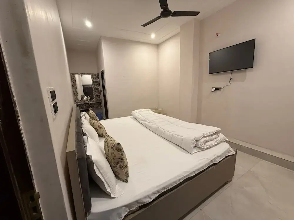 Hotel Ramarsh Palace