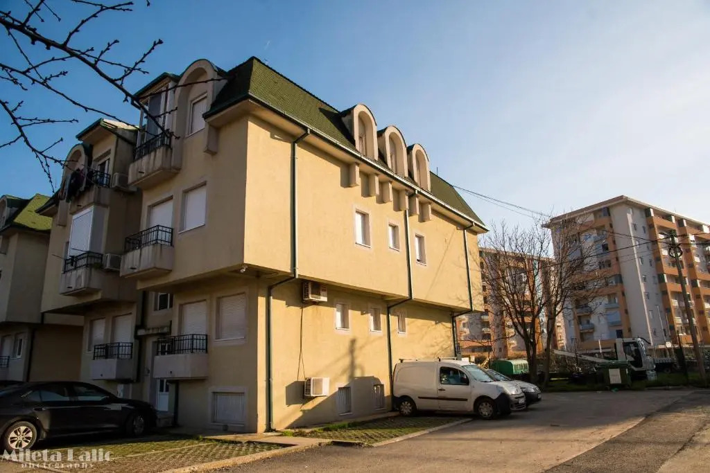 Sunny 412 apartment