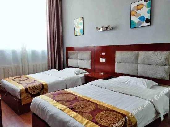 Zhongzhou Business Hotel
