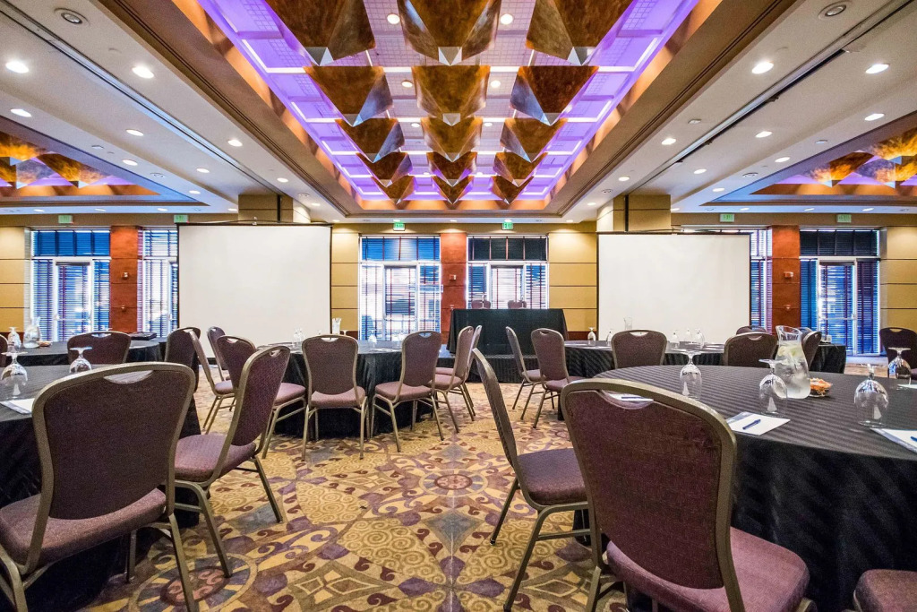 Pier 5 Hotel Baltimore