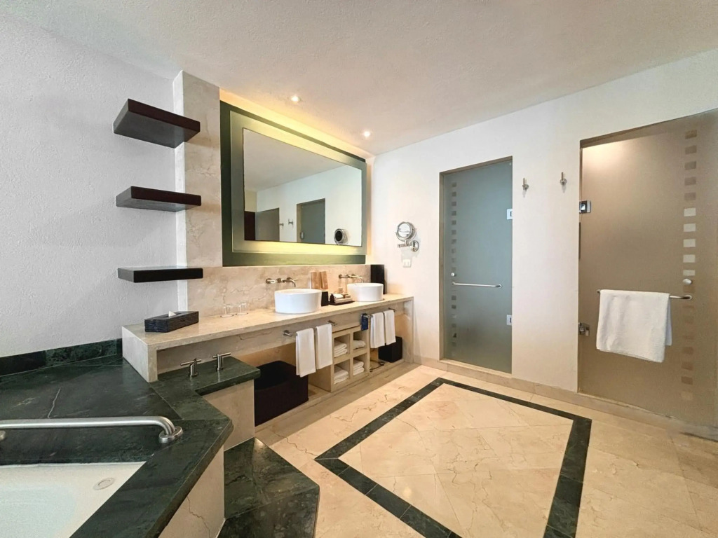 Grand Park Royal Cancun - All Inclusive