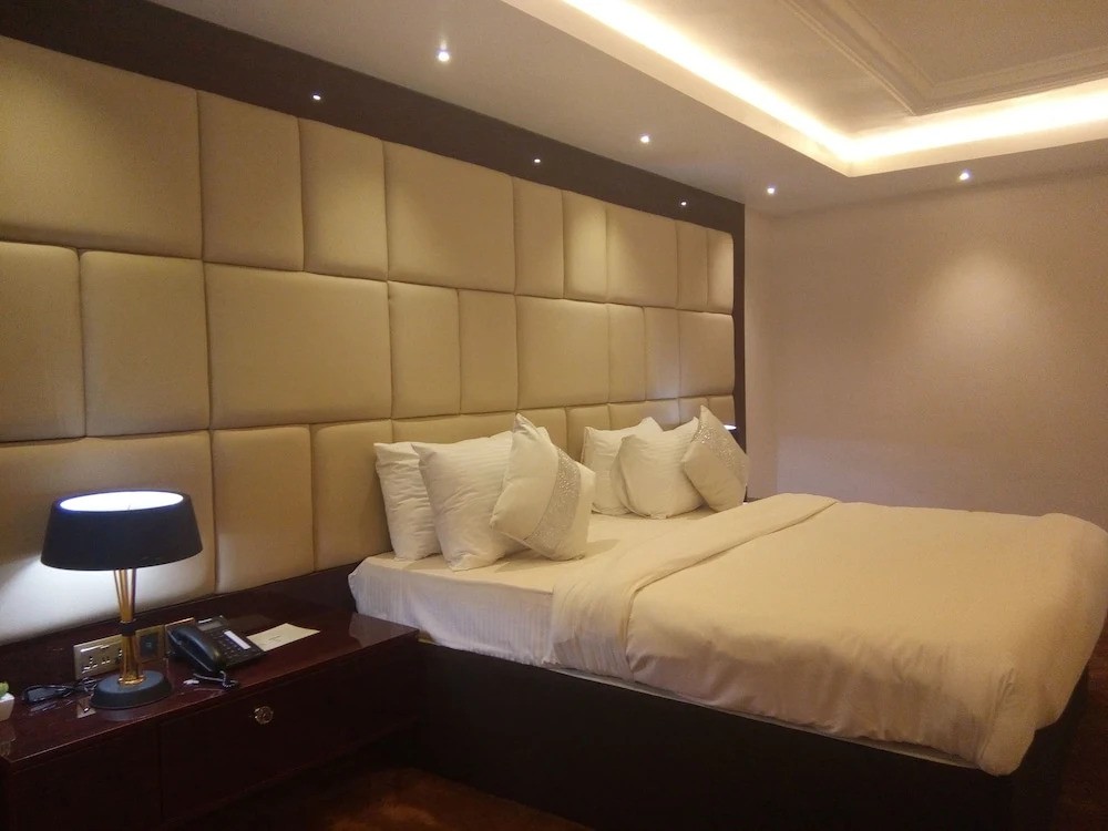 Saabhi Hotel Jabi