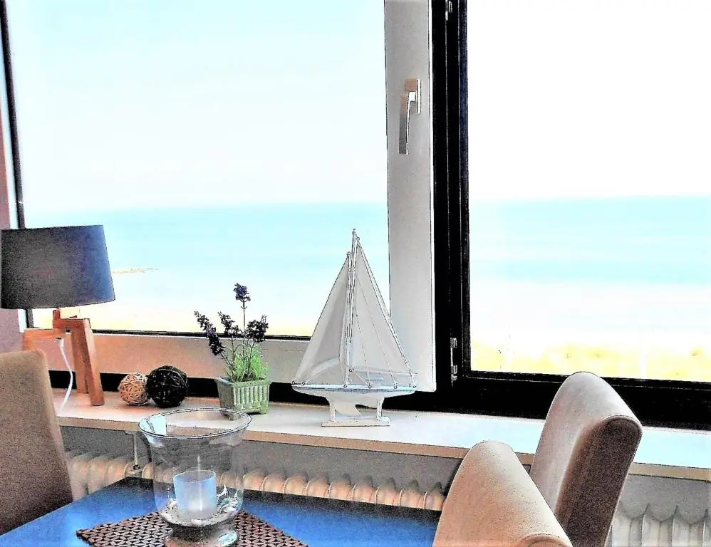 Strandhotel App 325