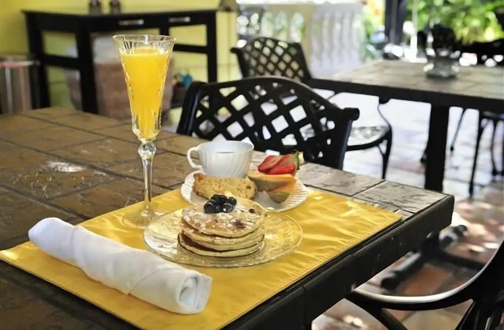 Mango Inn Bed and Breakfast