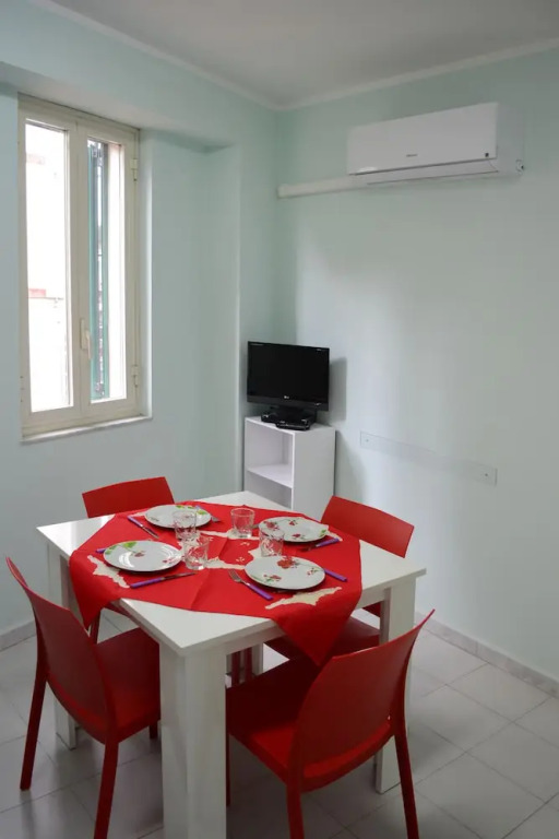 Iris Apartment