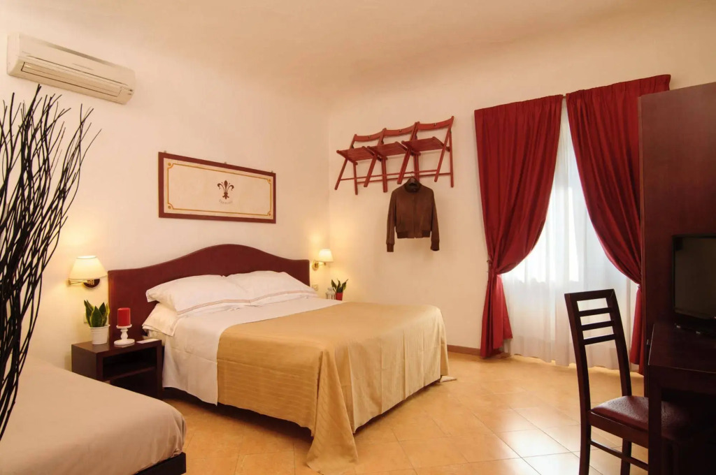 Hotel Cardinal of Florence - recommended for ages 25 to 55
